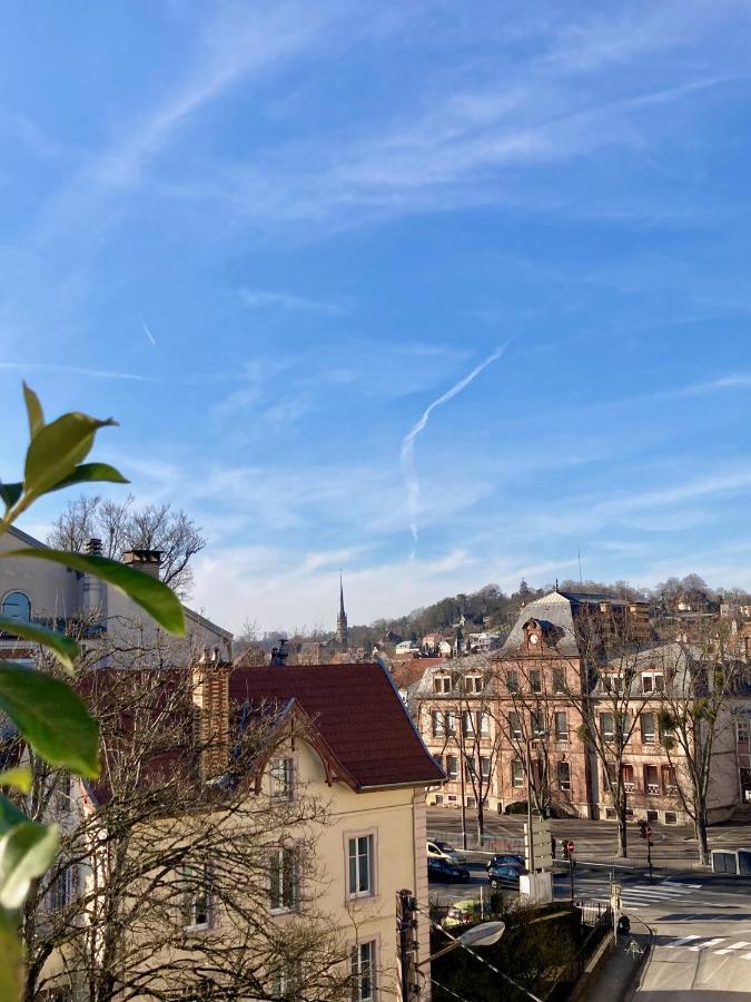 Appartement Avec Terrasse Et Parking Gratuit Accole Montbeliard Exterior photo